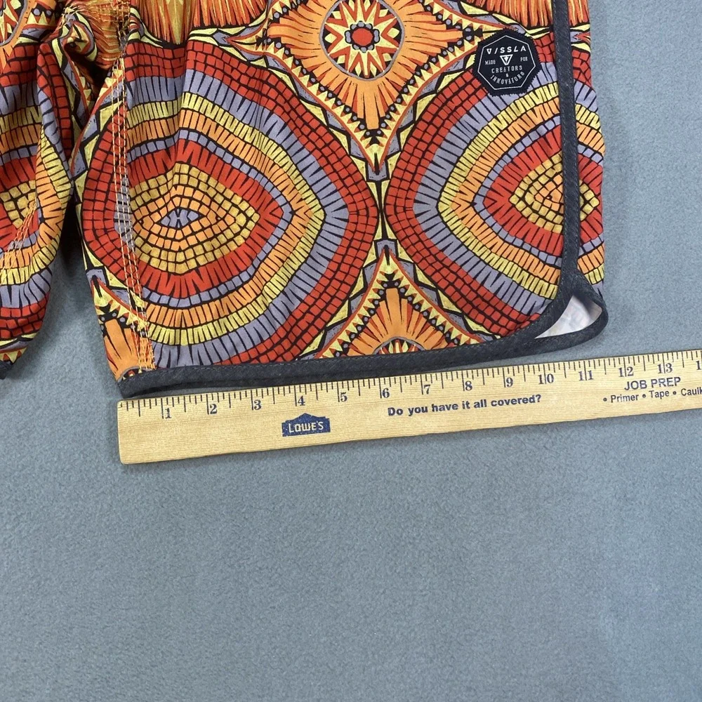 Vissla Mens 34 Boardshorts Swim Trunks Hook And Loop And Drawstring Closure